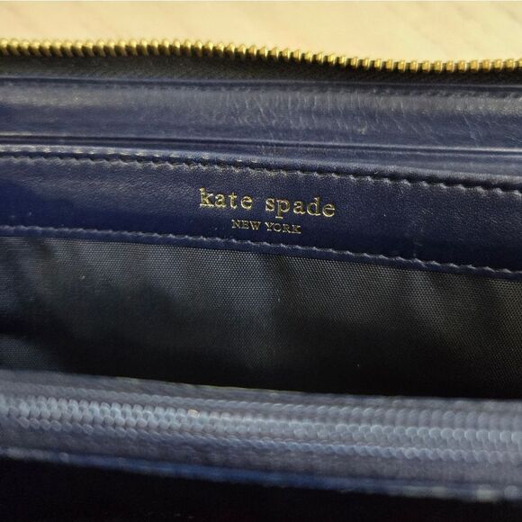 π’βKate Spade New York Zip Around Wallet Like New - Picture 3 of 10